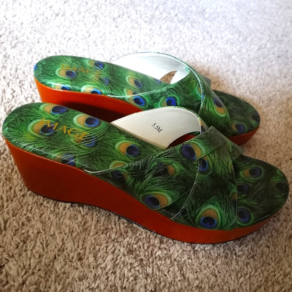 NWT Image Wedge Sandals